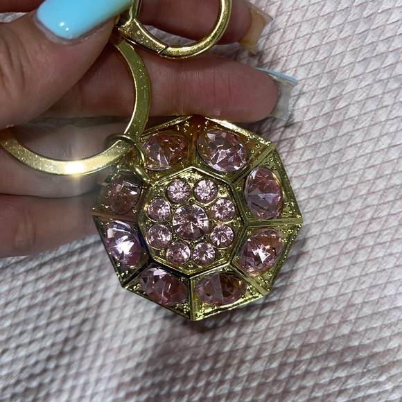 Vintage Pink Crystal Diamond Keychain - Picture 2 of 3